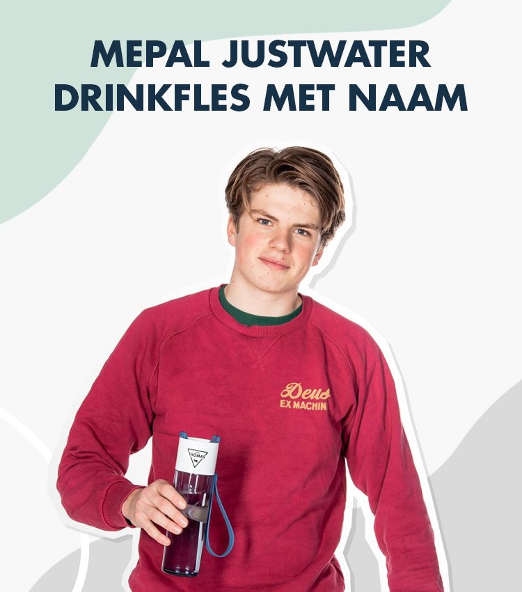 Jongen met Mepal drinkfles JustWater bedrukt met naam en print