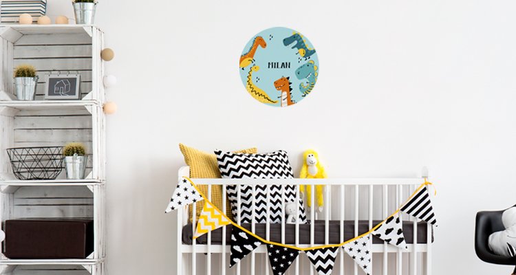 Small wall sticker round with name and dino print for a children's room wall
